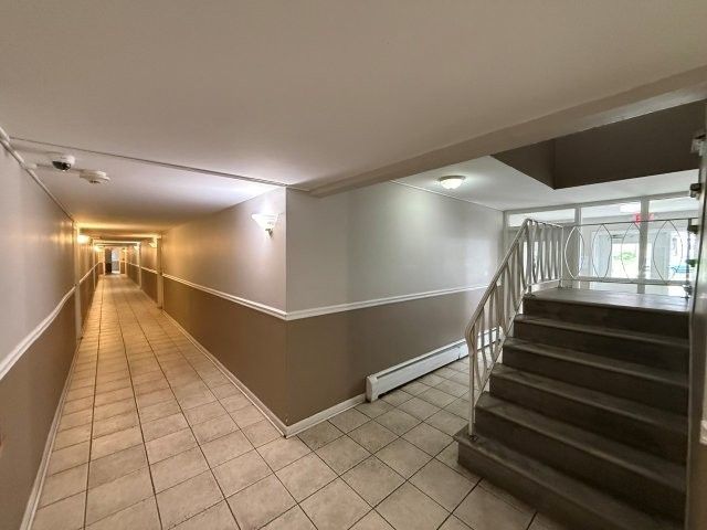 690 Marilyn Avenue 206, Glendale Heights, IL 60139