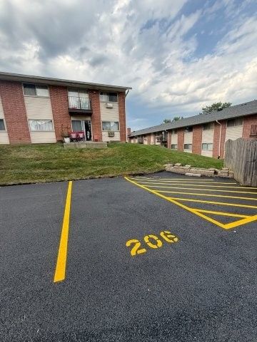690 Marilyn Avenue 206, Glendale Heights, IL 60139