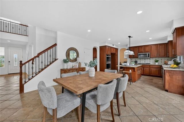 25042 Crimson Lasso, Wildomar, CA 92595