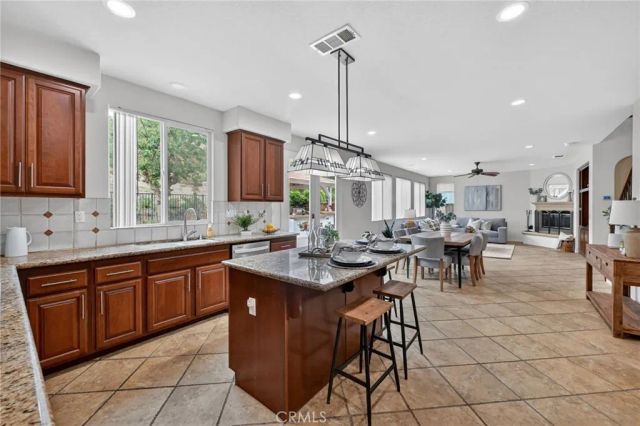 25042 Crimson Lasso, Wildomar, CA 92595