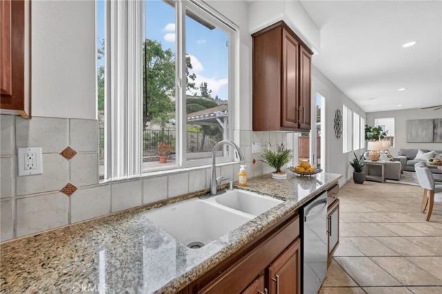 25042 Crimson Lasso, Wildomar, CA 92595