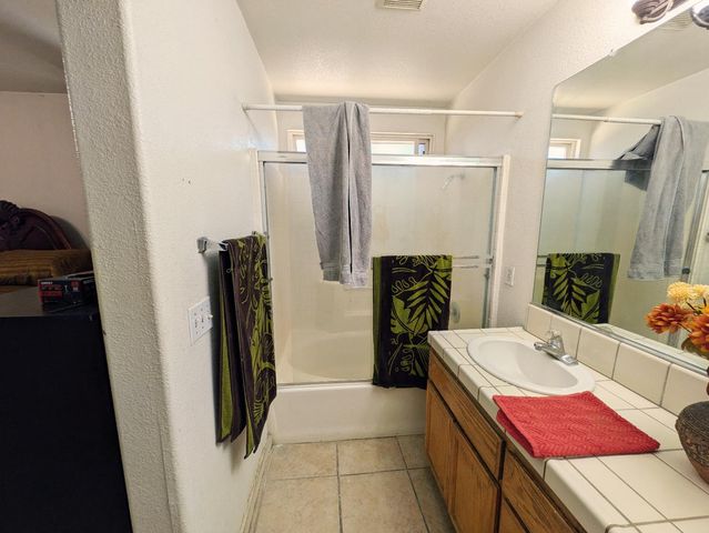 2226 typhoon Ct, Turlock, CA 95380