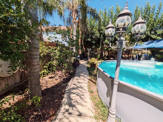 2226 typhoon Ct, Turlock, CA 95380