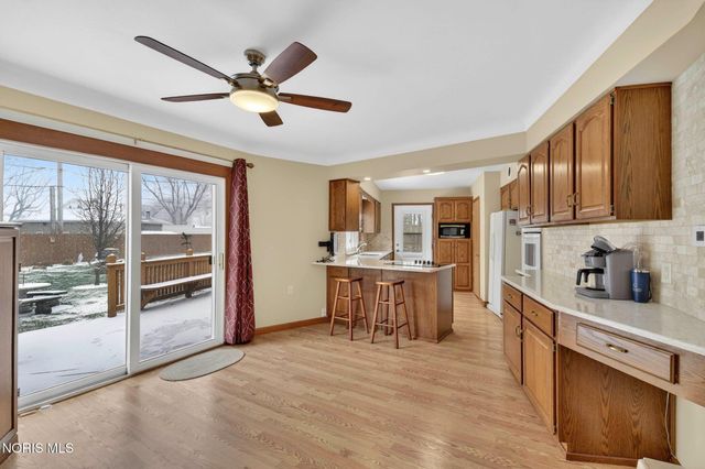 29076 Harriet Street, Millbury, OH 43447