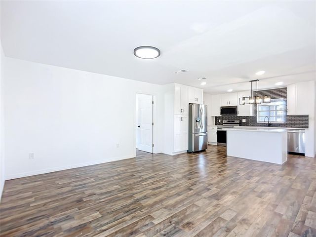 603 65TH AVENUE DRIVE W, Bradenton, FL 34207