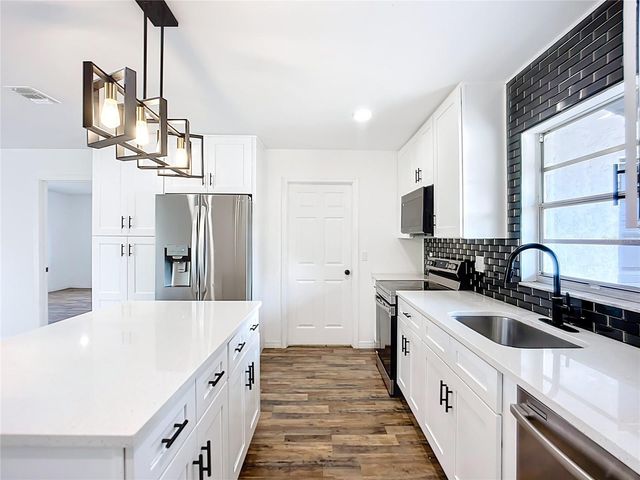 603 65TH AVENUE DRIVE W, Bradenton, FL 34207