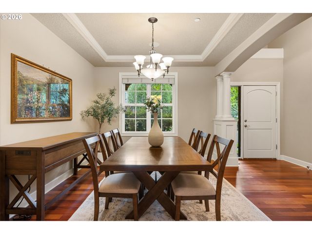 8704 Sw MARSEILLES Dr, Beaverton, OR 97007