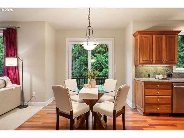 8704 Sw MARSEILLES Dr, Beaverton, OR 97007