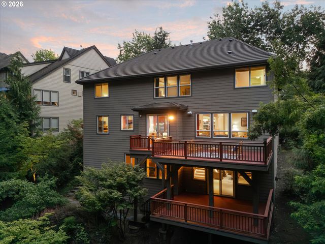8704 Sw MARSEILLES Dr, Beaverton, OR 97007