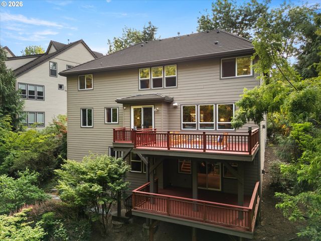 8704 Sw MARSEILLES Dr, Beaverton, OR 97007