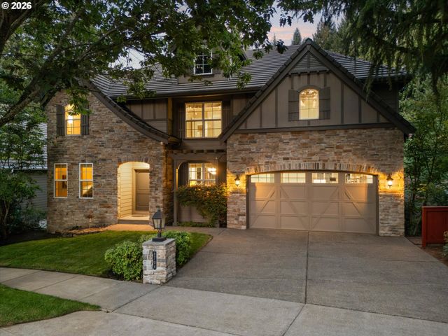 8704 Sw MARSEILLES Dr, Beaverton, OR 97007