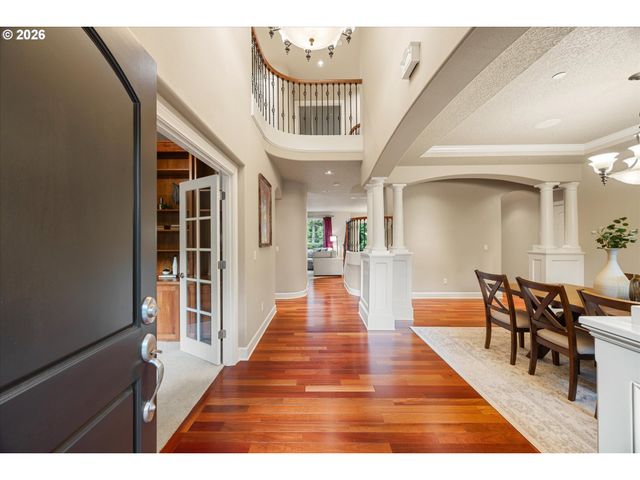 8704 Sw MARSEILLES Dr, Beaverton, OR 97007
