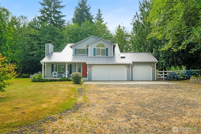 7781 NE Frog Hollow Street, Kingston, WA 98346