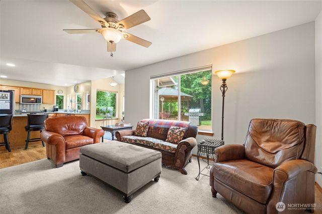 7781 NE Frog Hollow Street, Kingston, WA 98346