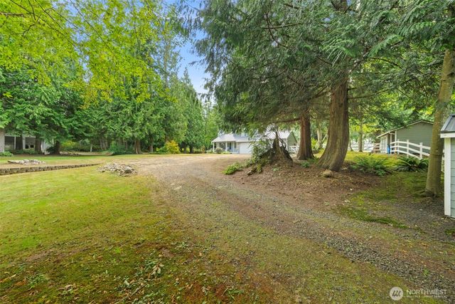 7781 NE Frog Hollow Street, Kingston, WA 98346