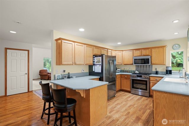 7781 NE Frog Hollow Street, Kingston, WA 98346
