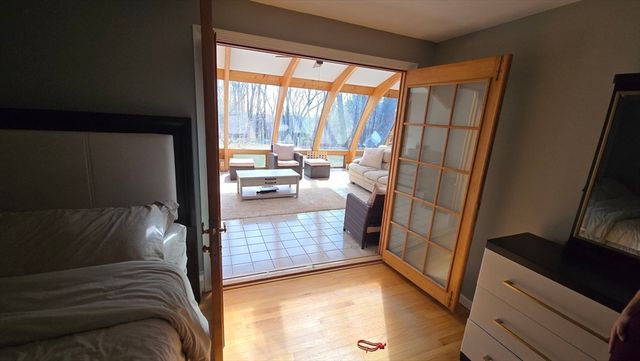 142 Marion Cir, Ludlow, MA 01056