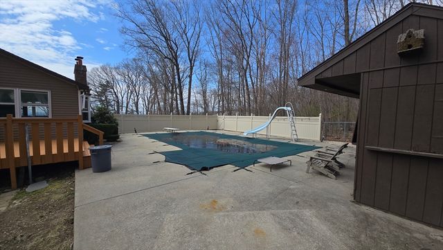 142 Marion Cir, Ludlow, MA 01056