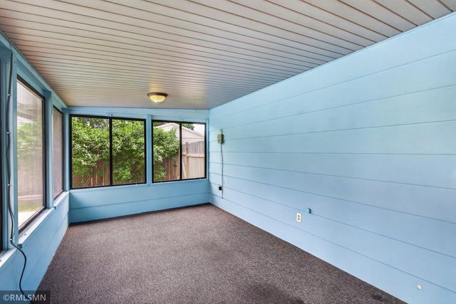 1815 7th Street, White Bear Lake, MN 55110