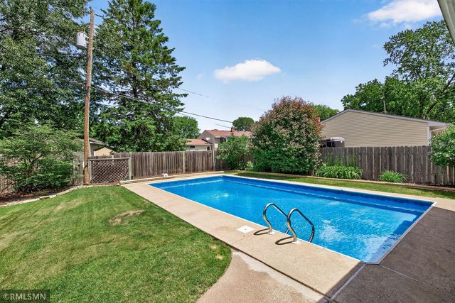1815 7th Street, White Bear Lake, MN 55110