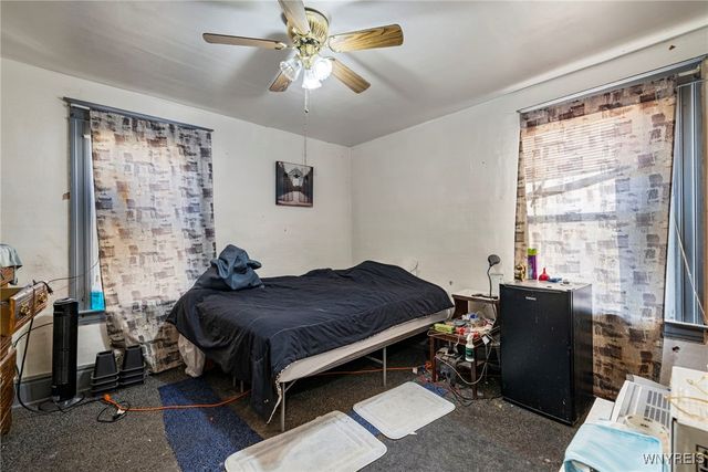 2207 La Salle Avenue, Niagara Falls, NY 14301