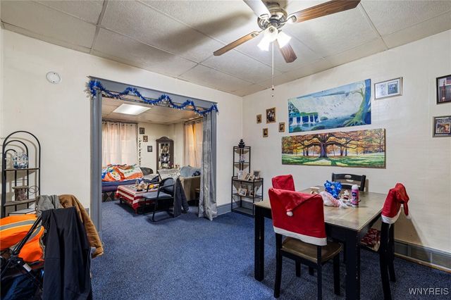 2207 La Salle Avenue, Niagara Falls, NY 14301