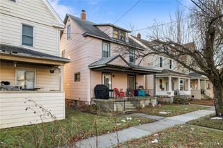 2207 La Salle Avenue, Niagara Falls, NY 14301