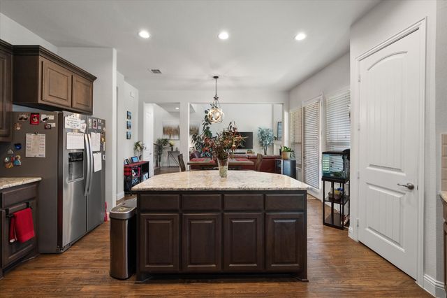 2685 Venice Drive 5, Grand Prairie, TX 75054
