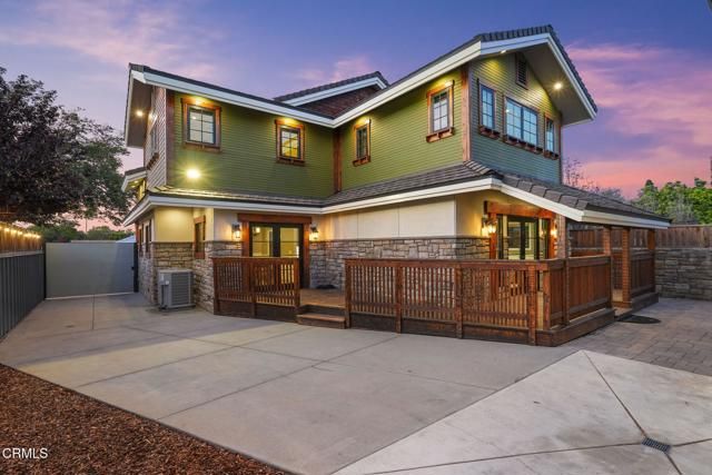 5516 W 82 Street, Los Angeles, CA 90045