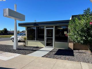 6657 Thorton Ave., Newark, CA 94560