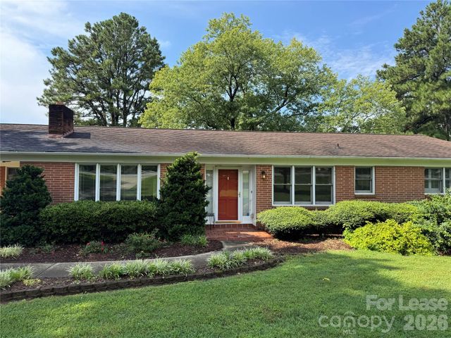 3427 N NC 16 Business Highway, Denver, NC 28037