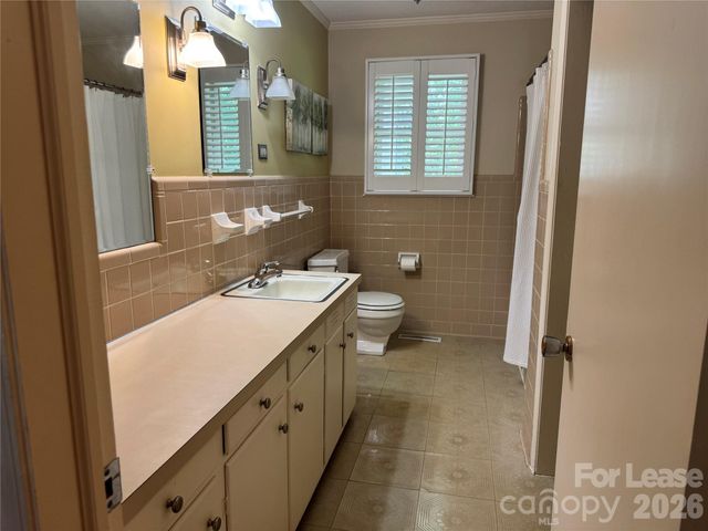 3427 N NC 16 Business Highway, Denver, NC 28037