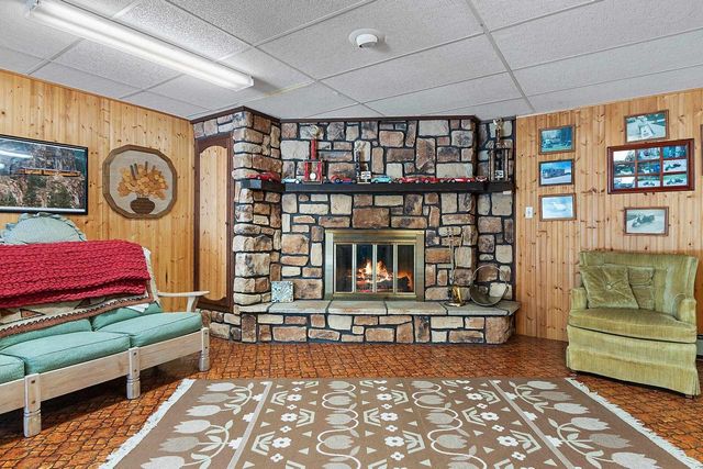 4074 LINDEN LANE, Green Bay, WI 54313