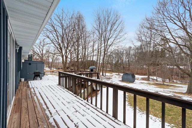 4074 LINDEN LANE, Green Bay, WI 54313