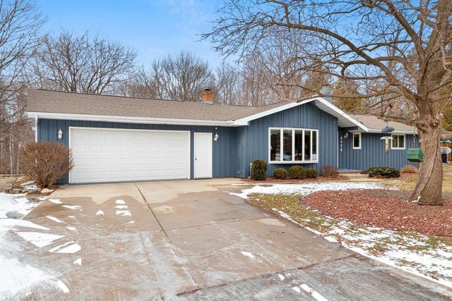 4074 LINDEN LANE, Green Bay, WI 54313