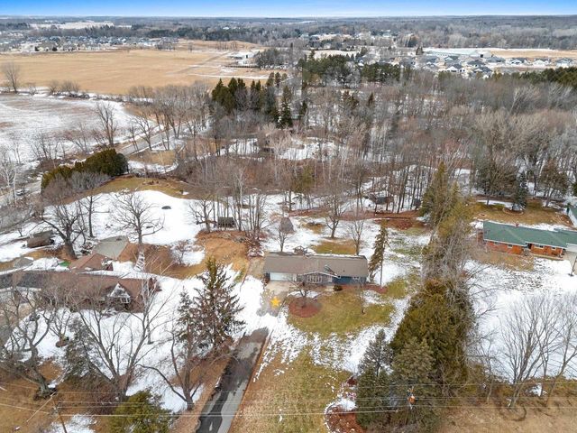 4074 LINDEN LANE, Green Bay, WI 54313