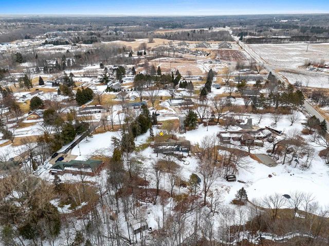 4074 LINDEN LANE, Green Bay, WI 54313