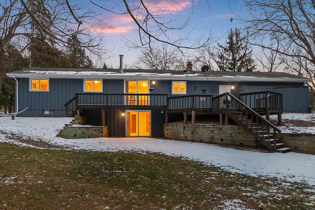 4074 LINDEN LANE, Green Bay, WI 54313