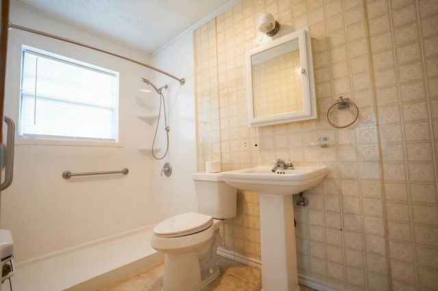 12432 Yancy Drive, Houston, TX 77015