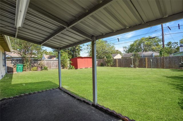 12432 Yancy Drive, Houston, TX 77015
