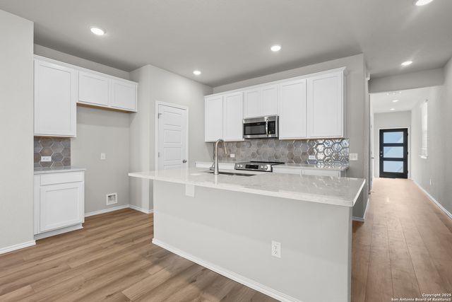 2515 Dry Moss Way, San Antonio, TX 78224