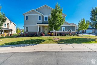 11827 S BLACK HILLS LN, Herriman, UT 84096