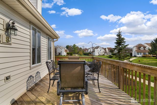 8 Russell Court, Montville, NJ 07045