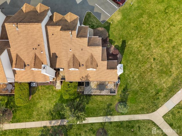 8 Russell Court, Montville, NJ 07045