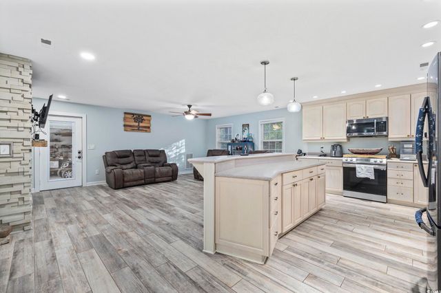 153 Watson Way, Pawleys Island, SC 29585