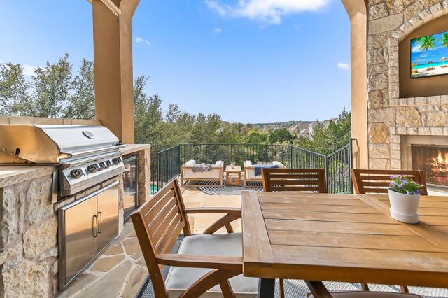 17401 Rush Pea CIR, Austin, TX 78738