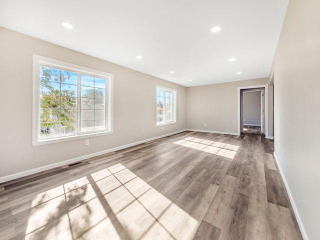 2310 Leona Drive, New Brighton, MN 55112