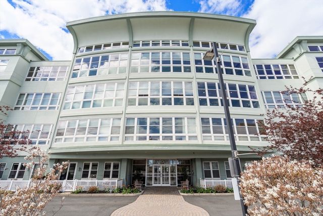 10 Ocean Ave 414, Revere, MA 02151
