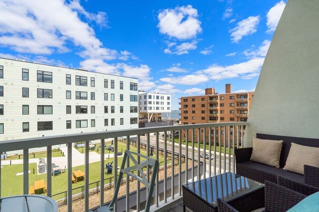 10 Ocean Ave 414, Revere, MA 02151