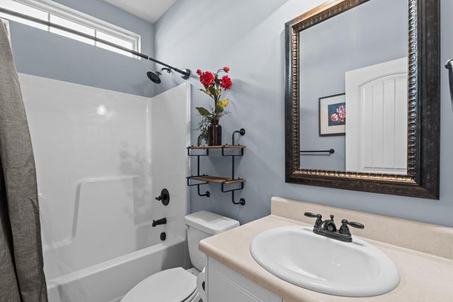 175 Lacebark Pine Way, Beech Island, SC 29842